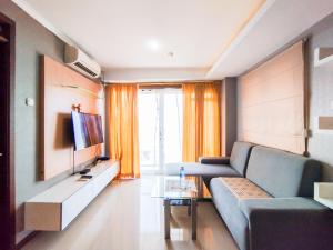 Amazing 1BR Apartment Gateway Pasteur By Travelio