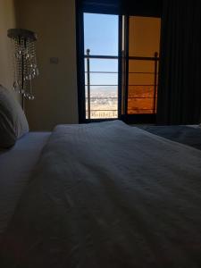 dream house hotel