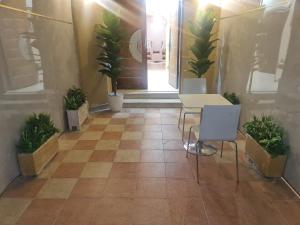 شقة مجلس وغرفة نوم x