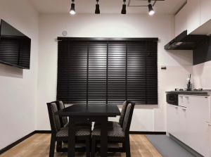 IKEBUKURO LoveSugamo 交通便利 山手線巣鴨駅徒歩3分 池袋駅4分 2ー4人 エレベーター WIFI 新宿 渋谷 銀座 浅草 銀座 原宿アクセス便利 空港直通