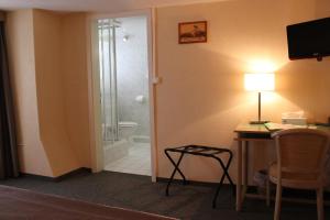Hotels Auberge des Trois Chateaux : photos des chambres