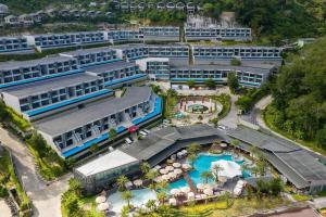 C81 Sea View Suite Pool Access Patong Bay Hill