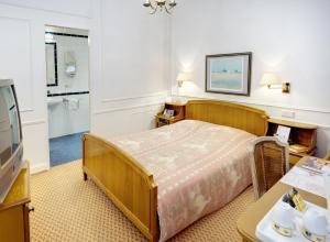 Economy Single Room room in Grand Hotel Cravat