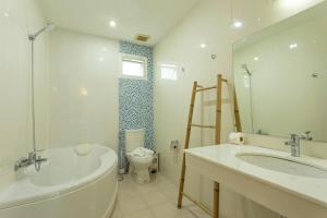 V129 Walking To Award winning Naiharn Beach 4BR