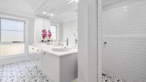 Calypso - Pool, Walk To Beach, Sawtell