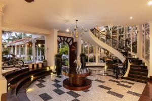 Regal Rivera Villa