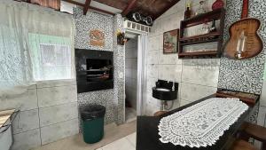 casa espaçosa para ate 10 pessoas em Bombinhas