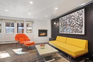 Downtown Aspen Studio Steps To Gondola & Trails - 305a