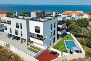 Apartment Robell Zaton privater Garten beheizter Pool Strandnähe