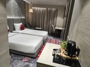 Crystal Inn - Sikandra