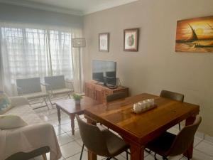 Solar Powered Little Apartment at The Sea