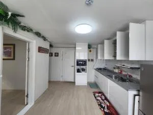 House of Gallery Hyomok - Hyomoktong-Ilgu