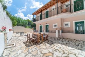 Spyridoula Studio 10