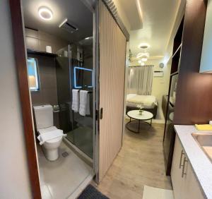 The Crystal Cove Cabin