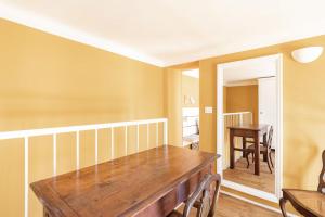 Carla B by Holiday World