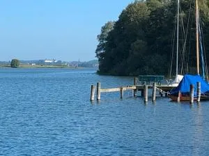 Häuschen am See - Grebin