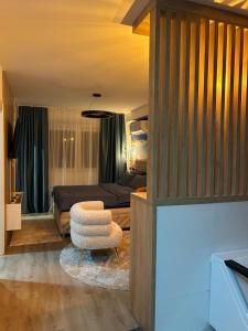 Diamond airport JACUZZI&SAUNA apartman Ledine