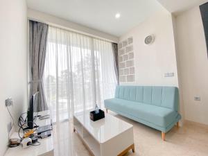 Luxurious Studio at Art Deco Apartment By Travelio