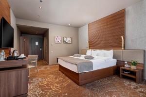 RIN Airport Hotel