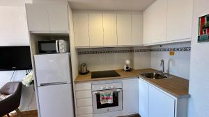 AR27-2 Apartamento en primera línea del mar
