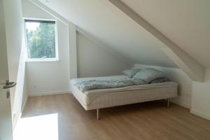 6 person modern apartment with style and comfort