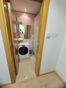 Cozy & Spacious 2BR in Business Bay