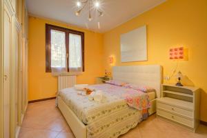 Johns House-Lakeview & shared pool - Happy Rentals