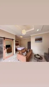 Waterkloof La Creme Apartments - Waterkloof