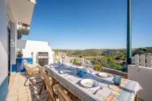 Lovely vacation home in a picturesque countryside - Pobral