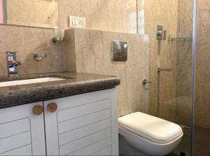 Casa Cenica - 2bhk furnished apt, Arpora pool view