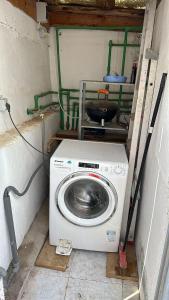 Very comfortable studio