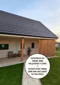 Hiška Mirna ravnica - Polana