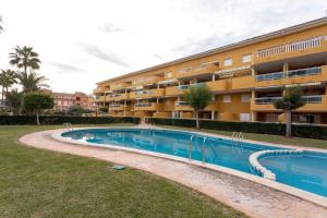 Atico 3D Brisas I by Bookindenia