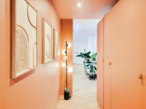 Luxury Flat with balcony near Arc de Triomphe
