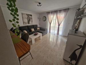 Appartement a louer a Torrevieja 100m de la plage