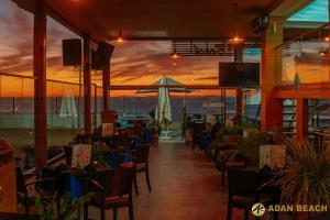 Appartement moderne avec une vue spectaculaire sur l océan