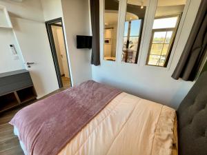 Appartements T2 climatise face Loire et chateau le 4-4 : photos des chambres
