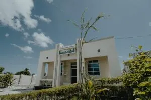 Maisara Executive Lodge - Utende