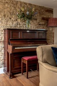 Brokenborough Farmhouse