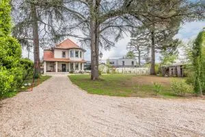 Green Place - Amazing house with swimming pool - Neyron