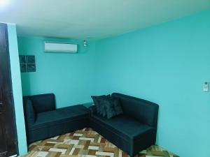 Divines Crib, Fully Airconditioned!