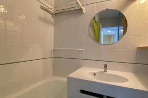 Studio with balcony in Plagne Village