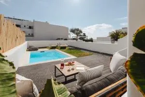 Villa Karla, Beachside Bliss in Agios Prokopios - 阿吉奥斯普罗科皮奥斯
