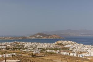 “Blue view” uphill