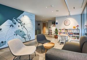 Hotels B&B HOTEL Deauville-Touques : photos des chambres