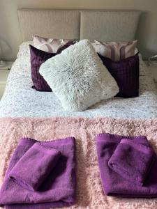 Captivating 1-Bed Apartment in Hednesford