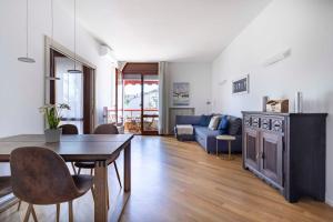 Bright House - Carozzi Apartments