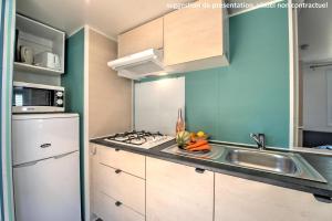 Campings Domaine Residentiel de Plein Air Le Conleau : Premium Homeflower with Air-Conditioning (6 Adults)