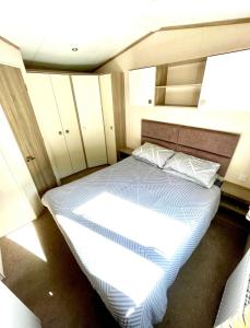 Platinium Standard Luxury and Modern Static Caravan at Clarach Bay