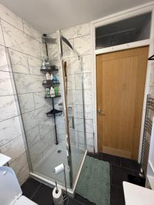 Cozy Double Room in North London with Great Transport Links